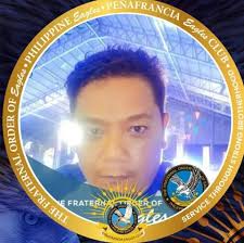 Si Aiza Seguerra yung bata.. yung may karga sa kanya hindi ko masyadong  mamukhaan kung sino hehehe. kilala nyo po ba sya?? image cttro