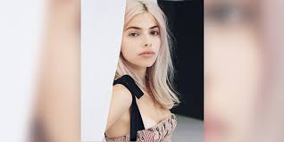 Who Is Kit Keenan Meet Cynthia Rowley S Daughter The Fashion Designer Behind Kit Collection by john cornish iii aka money talk guy. who is kit keenan meet cynthia