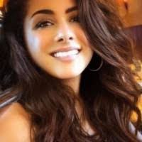 Liz Chacon's Instagram, Twitter & Facebook