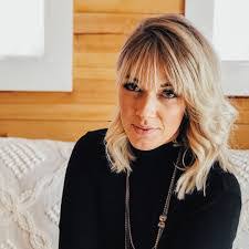 Jillian Workman's Instagram, Twitter & Facebook