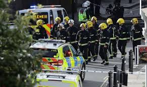 Potrivit digi24, atacatorul terorist din londra a fost ucis de polițiști. Atac Terorist La Londra Apel Important Pentru DiasporÄ Viza Md
