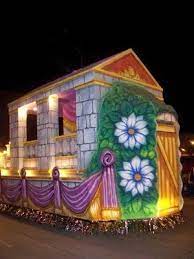 Mardi gras float flowers diy. How To Decorate Homecoming Parade Floats Ehow Mardi Gras Float Parade Float Christmas Parade Floats