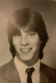 Carol Eliassen's Instagram, Twitter & Facebook