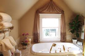Backyard design birmingham al,backyard designz co,backyard design cost,backyard design california,backyard design companies,backyard design computer program. Die Dachzimmer Haben Eine Reihe Eigenartiger Besonderheiten Diese Kann Jeder Fur Sich Luxury Window Treatments Bathroom Window Curtains Small Window Curtains