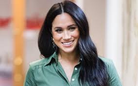 She appeared on other tv shows like deal or no deal. Meghan Markle Wore A Thing Sleeveless Blue Top Edition Fashionista