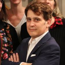 Eli Edelson (@circularvalley)