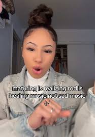 Experience the Vibes of Rod Wave Late at Night