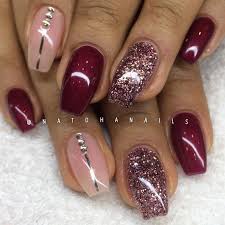 This design looks on the. 50 Newest Burgundy Nails Designs You Should Definitely Try In 2021 Nails Burgundy Nails Gel Nails