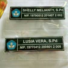 Tiang lampu antik tiang papan nama tempat jalan kabupaten jombang these pictures of this page are about:papan nama taman. 61 Gambar Nama Dada Untuk Anak Tk Hd Gambar Pixabay