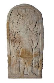Mayas En El Marq El Enigma De Las Ciudades Perdidas Arquitectura Maya Glifos Enigma