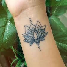 Votre question, qui peuvent également dans un nombre de portabilité, d'effacement de style. 1001 Idees De Tatouage Fleur De Lotus Et Son Symbolisme
