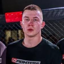 Kacper Kzdunczyk vs. Ioan Thomas, Cage Warriors 142
