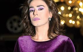 Oprosti ti meni ,idem negde daleko gde nisi ti. Yildiz Tilbe Nin Genclik Fotograflari Sizi Cok Sasirtacak Internet Haber