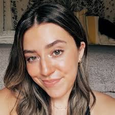 Olivia Strauss (@0liviastrauss)