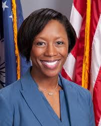 Carrie Lecompte's Instagram, Twitter & Facebook