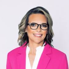 I've always loved this video. One leader is there to be served while the…