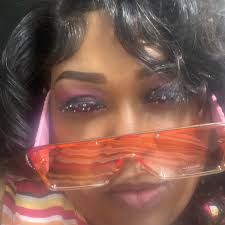 When does school start in Detroit?