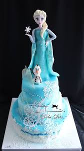 Amazing Frozen Cake Gateau Reine Des Neiges Gateau De Princesse Deco Gateau Anniversaire