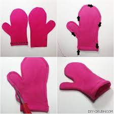 Starting with the outer fabric cutout, start sewing around the edge using a 1/4 inch seam allowance. Free Fleece Mittens Sewing Pattern Mitten Sewing Pattern Fleece Mittens Fleece Mittens Pattern