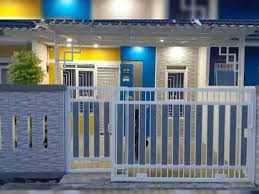Pagar minimalis merupakan salah satu jenis pagar rumah yang menjadi pilihan banyak orang karena lebih simple dan sesuai dengan konsep rumah minimalis masa kini. Pagar Minimalis Modern Yang Berkesan Alami Dan Asri Rumah Minimalis