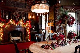 Free shipping on orders over $25 shipped by amazon. 21 Dining Room Christmas Decorating Ideas With Festive Flair