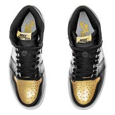 Jordan brand has been amplifying the energy around their air jordan 1 low recently by equipping it with popular color schemes lifted from the air jordan 1 high, and the latest familiar palette to appear. Air Jordan 1 Gold Toe 861428 007 Release Info Sneakernews Com