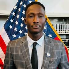 Grad-waiting and finally marching this Sunday.