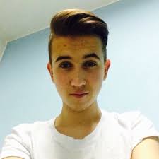 Adam Pecha (@pecha_adam)