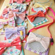 handmade 移動ポケット リボンポケット クリップの代わりにリボンを通すとこんな感じです リボンのポケットはとりあえずおわりで 違うのまた作ります ー 移動ポケット sewing handmade ハンドメイド 入学グッズ 移動ポーチ 手作り