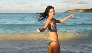 katie lee does summer