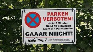 Laut grundsatzentscheidung verstößt das generelle. Alles Verboten Die Witzigsten Verbotsschilder Aus Aller Welt
