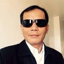 Eric Labrada's Instagram, Twitter & Facebook