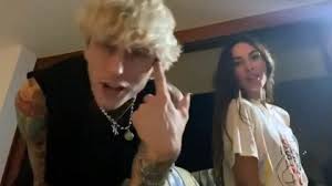 By this time, megan and brian had been seen without their wedding rings, and this outing set the stage for brian's first cryptic instagram post. Megan Fox Sparks Machine Gun Kelly Engagement Rumors With Huge Ring Pic Entertainment Tonight