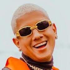 Artistas que comienzan con la letra J