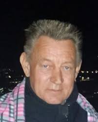 Hoi allemaal. Ik wil mezelf graag even voorstellen en een foto delen. Ik ben  Harold, 65 jaar oud en 35 jaar woonachtig in Turkije en werkzaam in  Toerisme. Ik heb het hele