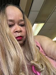 Sherry Brackins's Instagram, Twitter & Facebook