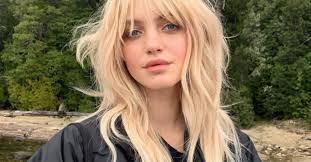 What about annoying short hairs? The Wolf Cut Is Blowing Up On Tiktok Here S What To Know About The Hair Trend Glamour Uk
