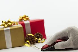 Send Gifts To Kolkata Online Giftidea Shopping Onlinegift Online Gifts Designer Christmas Gifts Send Gift