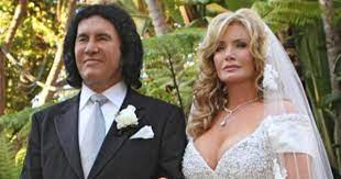 See Gene Simmons Shannon Tweed In Wedding Special Gene Simmons Family Jewels Shannon Tweed Simmons Family