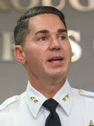 Retired Tampa police major can't run for Hillsborough sheriff as a  Democrat, records show