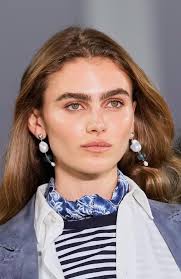 أجدد كريمات الريتينول لعلاج البشرة والتجاعيد.. طبّقيها خطوة بخطوة  👌🏻😉👇🏻 www.hiamag.com/node/1784759