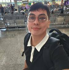 available t shirt and vape * New design tshirt Pare your shirt with  everyday look. A lots of design to choose from. *Fresh* *black oxbar* Maze  pro Adjustable wattage airflow control screen