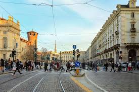 .la zona arancione per le regioni calabria, lombardia e piemonte e la zona gialla per le regioni liguria e sicilia a partire da oggi, domenica 29 e campania, mentre in zona arancione oggi ci sono emilia romagna, friuli venezia giulia, marche, umbria, basilicata, lombardia, calabria e piemonte. Piemonte Zona Arancione Ecco Le Regole Dal 1 Marzo