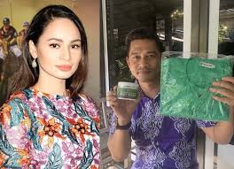 Dato azhar is being treated in an emergency ward and may need surgery. Tiba Tiba Datuk Fizz Fairuz Muncul Di Instagram Izara Tuan Punya Badan Cakap Kena Hack Media Hiburan