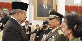 Demokrat kubu moeldoko akan berkantor di rawamangun, tempat bersejarah sby jadi presiden. Mengingat Momen Mengejutkan Moeldoko Usul Sby Jadi Jenderal Besar Merdeka Com