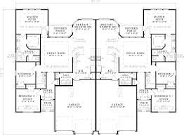 Traditional House Plan First Floor 055d 0384 From Houseplansandmore Com Duplex Floor Plans Duplex Plans Duplex House Plans