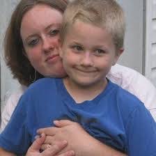 Amanda Cutshaw's Instagram, Twitter & Facebook