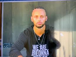 Steph curry jokes about not having braids on after he drops 36 points in the warriors' first win of the season over the chicago bulls. Brother On Twitter Wait Since When Steph Curry Had Braids Nbadraftlottery