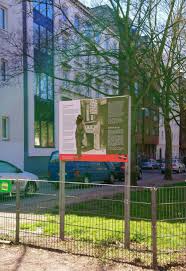 Bank of china hamburg branch. Anti Asiatischer Rassismus Gedenktafel Fur Chinesische Ns Opfer In Hamburg Angegriffen Und Beschmutzt Belltower News