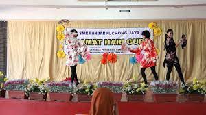 Smk sultan salahuddin abdul aziz shah. Senbonsakura Dance Smk Bandar Puchong Jaya B Hari Guru Youtube